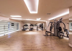 مجمع عائلي جاهز جانب المترو في منطقة مركزية في اسطنبول