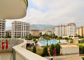 موقع مميز قريب من البحر - شقة غرفتين وصالة في مركز الانيا 