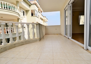 موقع مميز قريب من البحر - شقة غرفتين وصالة في مركز الانيا 