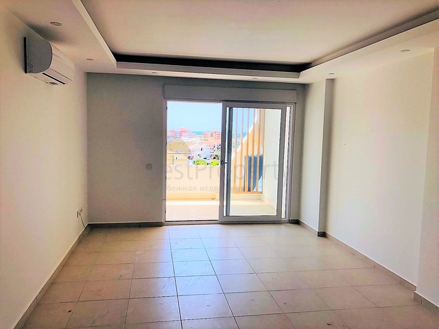 شقة غرفة وصالة ضمن مجمع فاخر في الانيا 