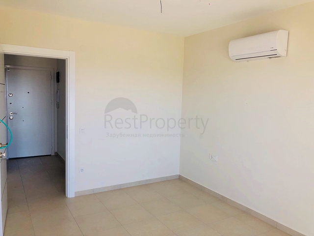 شقة غرفة وصالة ضمن مجمع فاخر في الانيا 