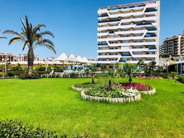 شقة غرفة وصالة ضمن مجمع فاخر في الانيا 