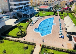 شقة غرفة وصالة ضمن مجمع فاخر في الانيا 