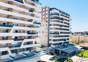 شقة غرفة وصالة ضمن مجمع فاخر في الانيا 