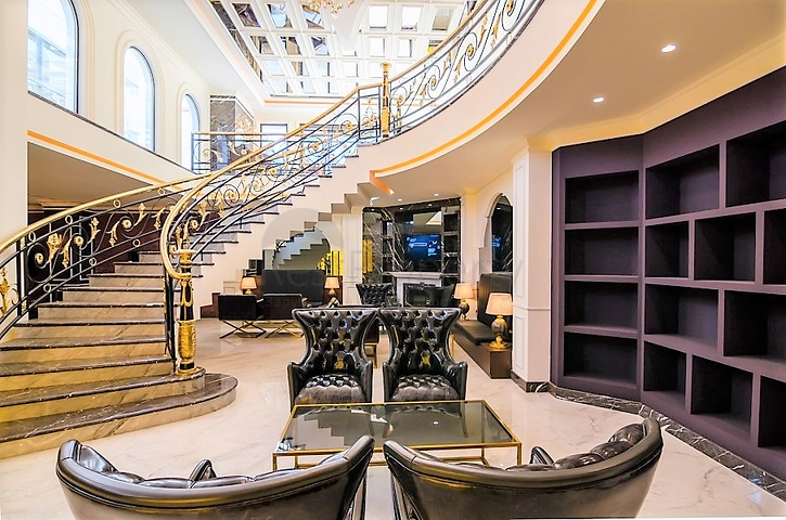 عرض لقضاء عطلة فاخرة على البحر