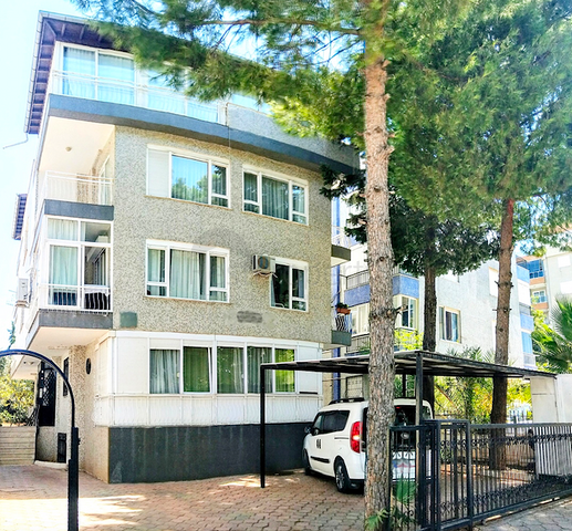 شقة دوبلكس 2 + 1 مع أثاث 100 م من البحر في أنطاليا