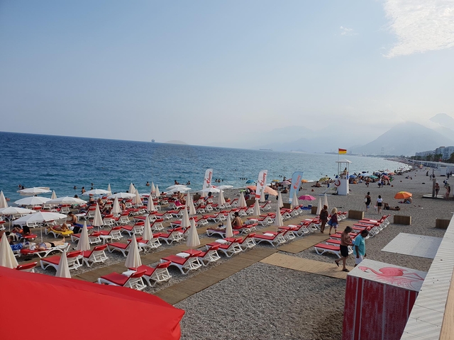 شقة دوبلكس 2 + 1 مع أثاث 100 م من البحر في أنطاليا