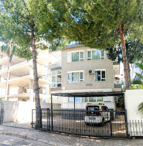 شقة دوبلكس 2 + 1 مع أثاث 100 م من البحر في أنطاليا