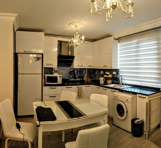 شقة دوبلكس 2 + 1 مع أثاث 100 م من البحر في أنطاليا