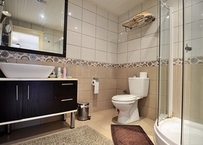 شقة عائلية واسعة من تصميم غرفتين وصالة في جيكجلي / الانيا 