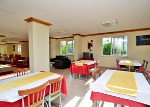 شقة عائلية واسعة من تصميم غرفتين وصالة في جيكجلي / الانيا 