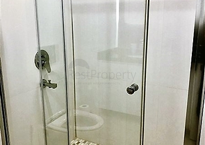 شقة من غرفتي نوم في مجمع على الساحل الأول