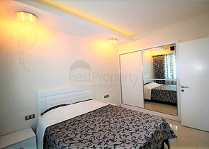 شقة غرفة وصالة ضمن مجمع خمس نجوم في الانيا 