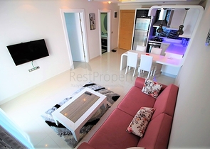 شقة غرفة وصالة ضمن مجمع خمس نجوم في الانيا 