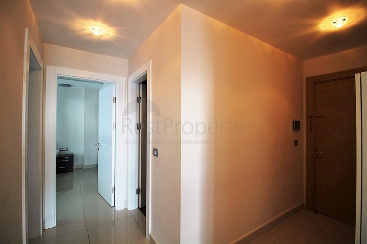 شقة غرفتين وصالة ضمن مجمع يضم خدمات مميزة في مدينة الانيا 