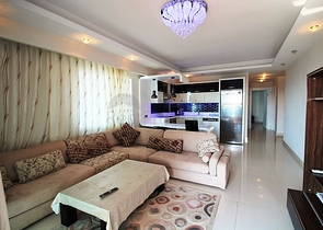 شقة غرفتين وصالة ضمن مجمع يضم خدمات مميزة في مدينة الانيا 