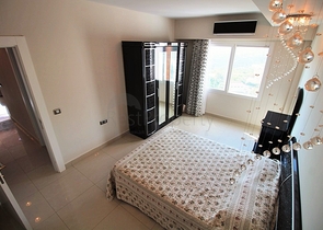 شقة غرفتين وصالة ضمن مجمع يضم خدمات مميزة في مدينة الانيا 