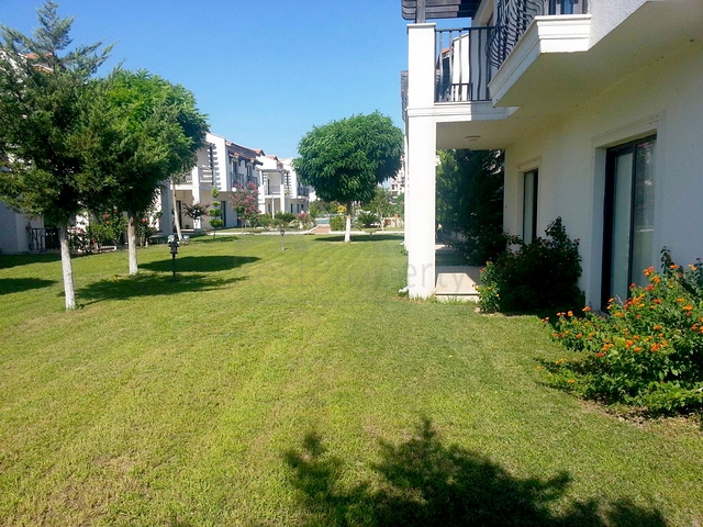 شقة فسيحة 4 + 1 بالقرب من الشواطئ الرملية في لارا