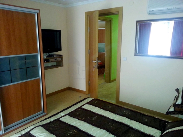 شقة فسيحة 4 + 1 بالقرب من الشواطئ الرملية في لارا