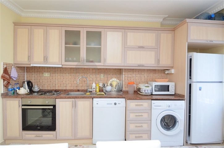 بسعر مناسب - شقة غرفتين وصالة في منطقة افسلار / الانيا 