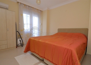 بسعر مناسب - شقة غرفتين وصالة في منطقة افسلار / الانيا 