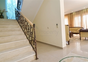 فيلا منفصلة 6 + 1 في Kirish Kemer