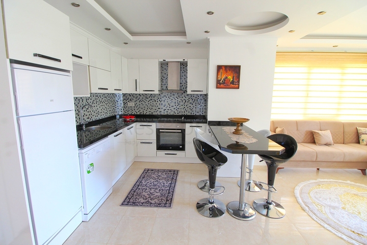 شقة 1+1 في الانيا / كاستل