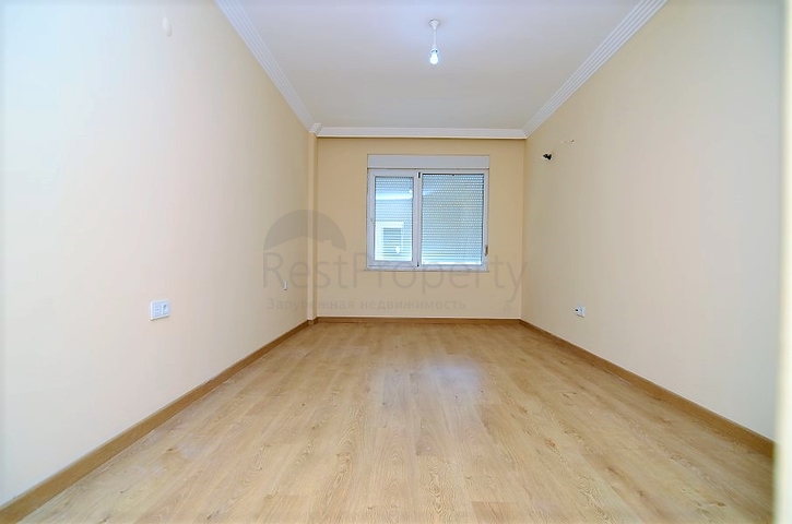 شقة ثلاث غرف نوم وصالة في الانيا / كاستل