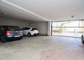 شقة ثلاث غرف نوم وصالة في الانيا / كاستل