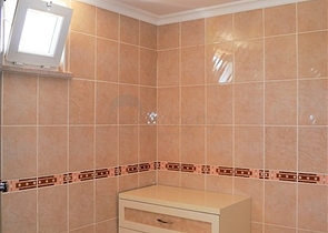 بسعر مخفض - دوبلكس للبيع باطلالة بحرية خلابة في الانيا 