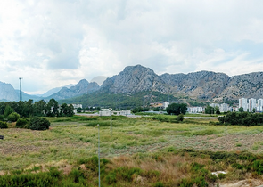 شقة 2 + 1 مع أثاث في منطقة ليمان على بعد 650 م من البحر