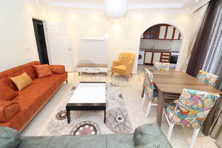 شقة بسعر مغرِ في الانيا / محمودلار