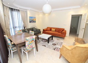 شقة بسعر مغرِ في الانيا / محمودلار