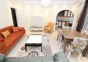 شقة بسعر مغرِ في الانيا / محمودلار