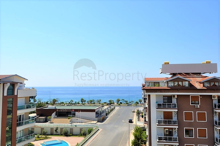 شقة واسعة بأربع غرف في كاستل/ الانيا 