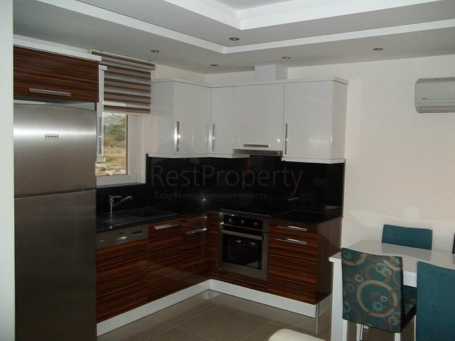 شقق وبينت هاوس للبيع في كوناكلي / ألانيا باطلالات رائعة على البحر 