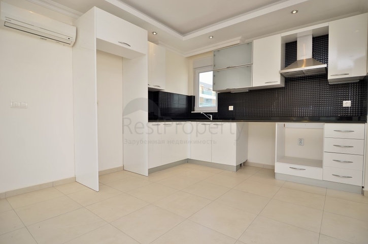 دوبلكس ثلاث غرف وصالة ضمن مجمع سكني حديث في افسلار / الانيا 