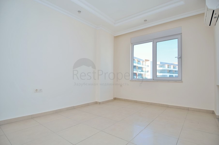 دوبلكس ثلاث غرف وصالة ضمن مجمع سكني حديث في افسلار / الانيا 