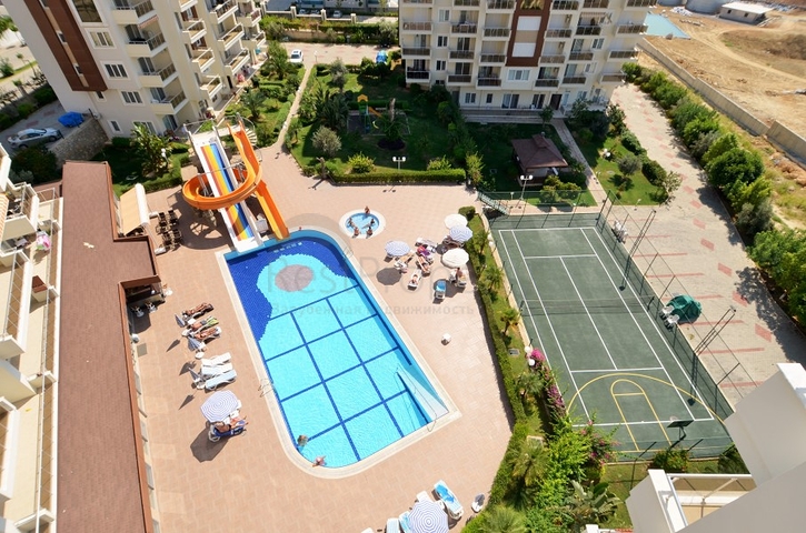 دوبلكس ثلاث غرف وصالة ضمن مجمع سكني حديث في افسلار / الانيا 