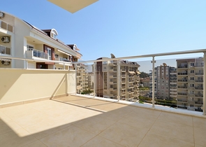 دوبلكس ثلاث غرف وصالة ضمن مجمع سكني حديث في افسلار / الانيا 