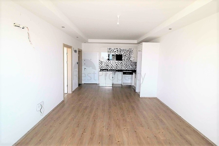 شقة بغرفة نوم وصالة في الانيا / كاستيل 