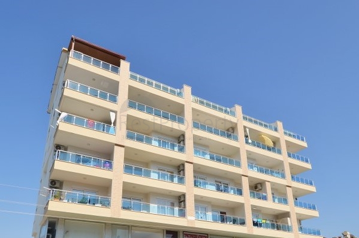 بسعر مناسب - شقة غرفتين وصالة قريبة من البحر في كارجي جاك / الانيا 