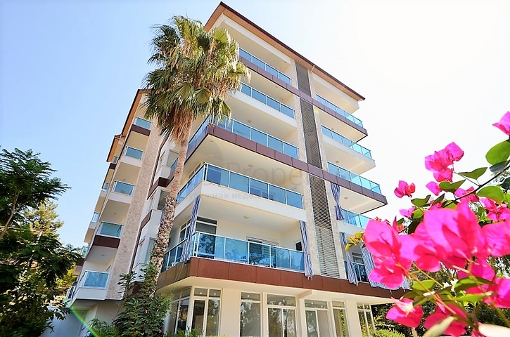 في احضان الطبيعة - شقة غرفة نوم وصالة ضمن مجمع حديث 