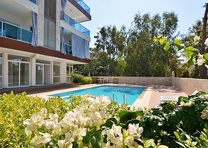 في احضان الطبيعة - شقة غرفة نوم وصالة ضمن مجمع حديث 