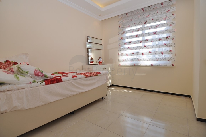 شقة بغرفتي نوم وصالة في ألانيا / كاستل 