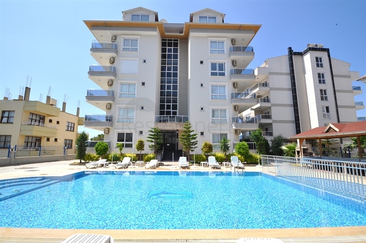 شقة بغرفتي نوم وصالة في ألانيا / كاستل 