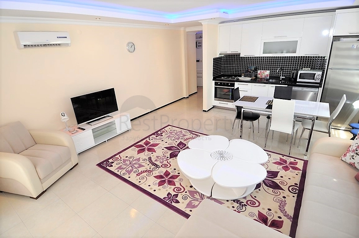 شقة بغرفتي نوم وصالة في ألانيا / كاستل 