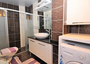 شقة بغرفتي نوم وصالة في ألانيا / كاستل 