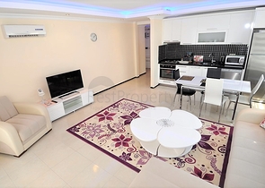 شقة بغرفتي نوم وصالة في ألانيا / كاستل 