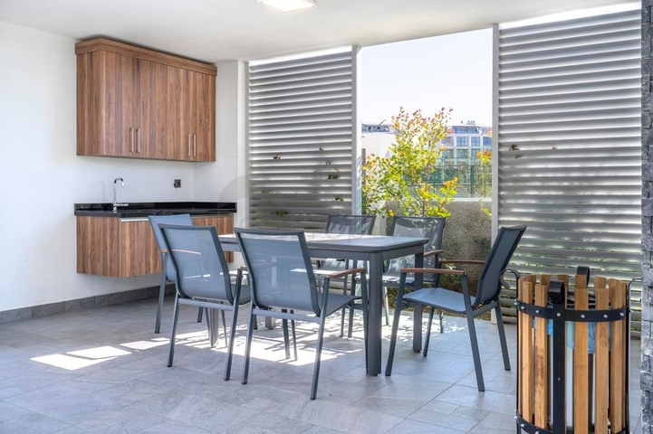 شقق عائلية واسعة ضمن مجمع سكني خمس نجوم في اوبا / الانيا 